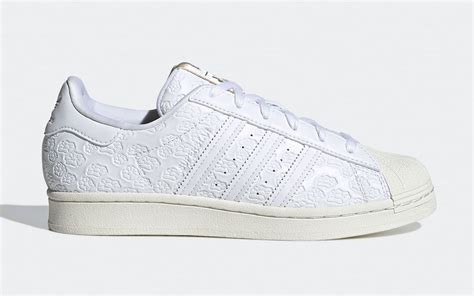 adidas x Disney Womens Bambi Superstar Sneaker, White